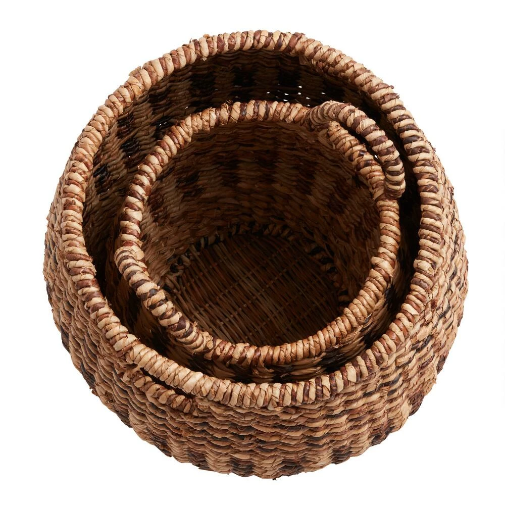 World Market Abaca Mixed Pattern Geneva Tote Basket 2 World Market Abaca Mixed Pattern Geneva Tote Basket - Image 2